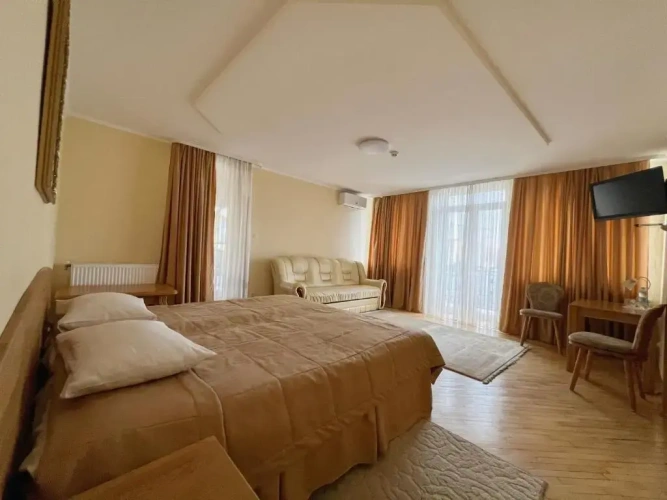 Family Suite with balcony