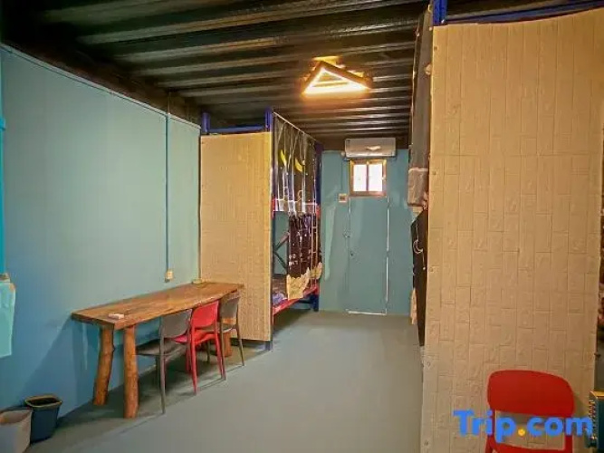 Partylandia Hostel