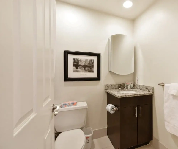 2 Bedrooms Luxury Apartment