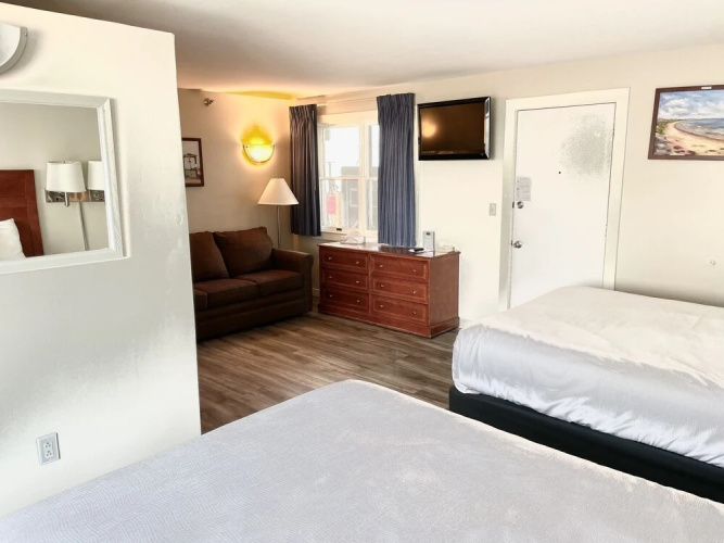 Atlantic Oceanfront Hotel