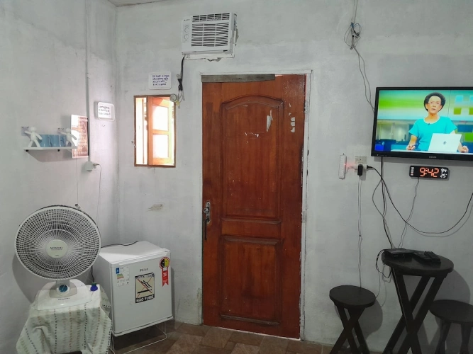 Economy Triple room