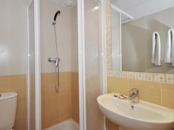 1 Bedroom Double Apartment
