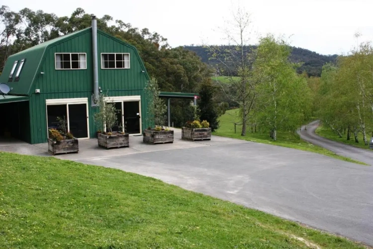 4 Bedrooms Cottage with view