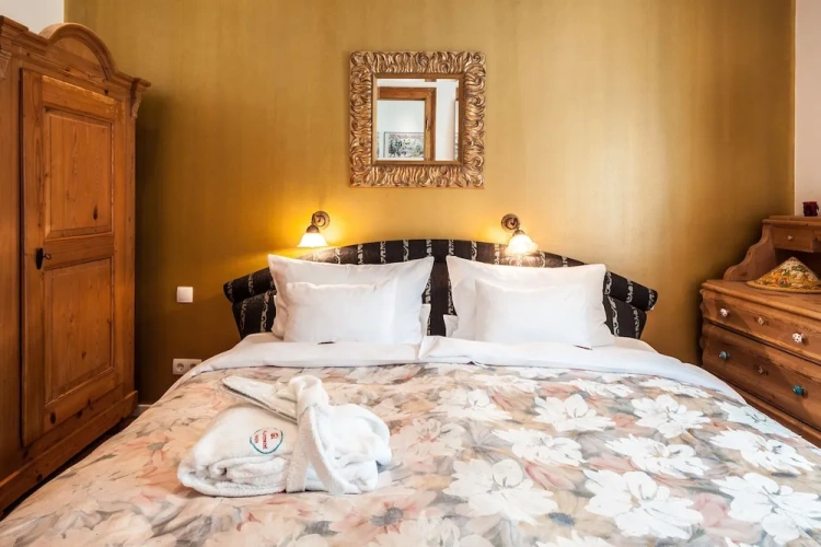 1 Bedroom Comfort Apartment with garden view
