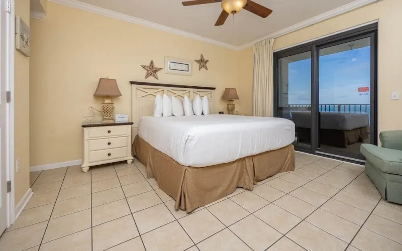 Phoenix Vi 61408 3 Bedroom Condo
