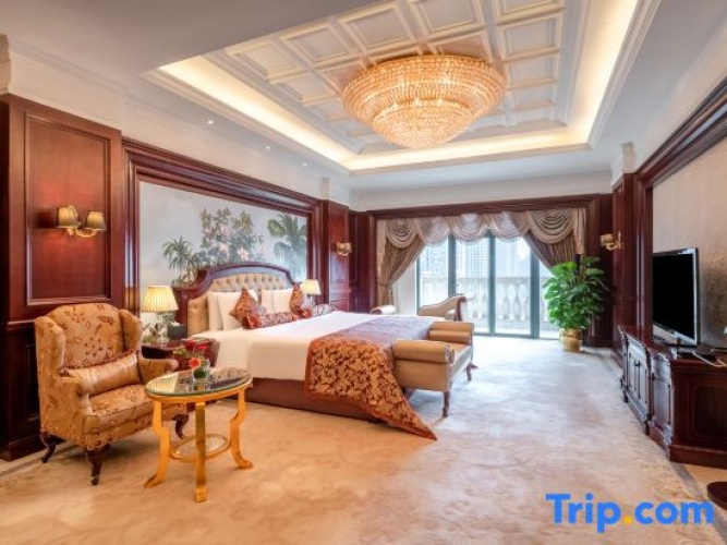 Presidential Double Suite