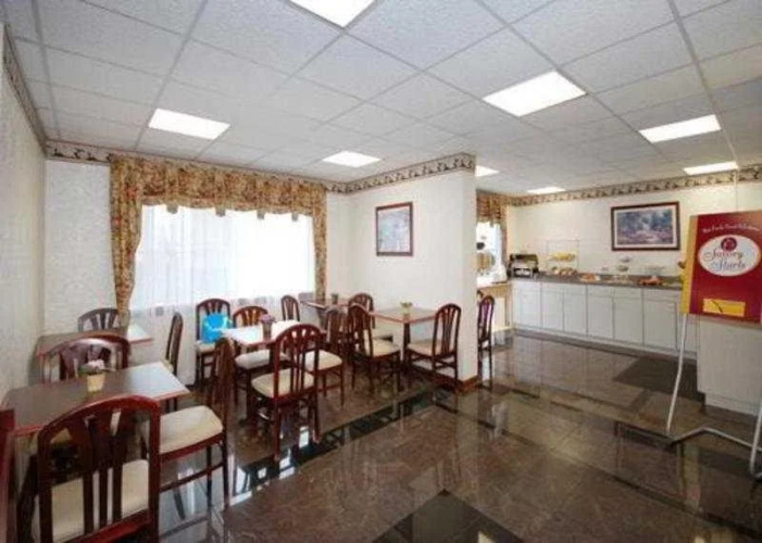 Econo Lodge