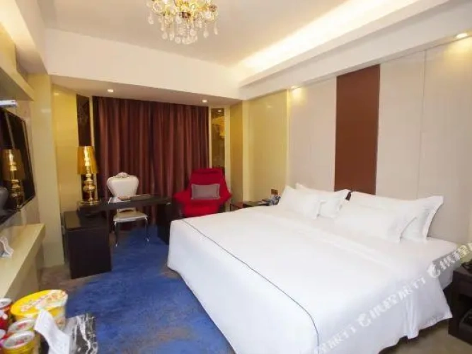 Business Quadruple Suite