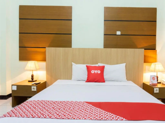 OYO 3803 Hotel Wonojati Syariah Malang
