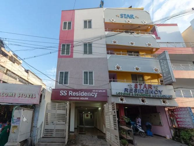 SS Residency By OYO Rooms