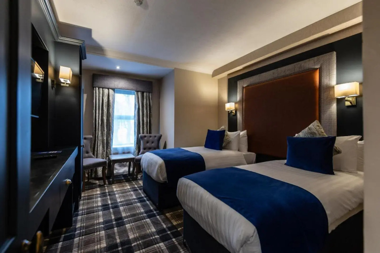 Fir Trees Hotel