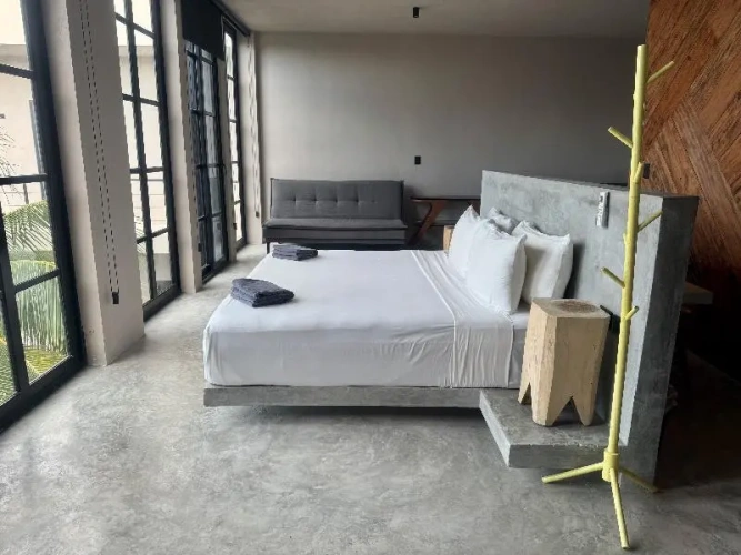 1 Bedroom Double Suite