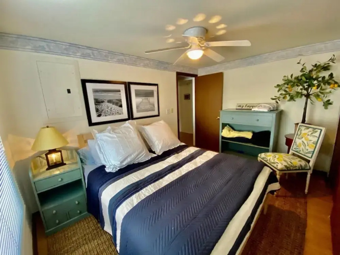 Bayard Avenue 1600