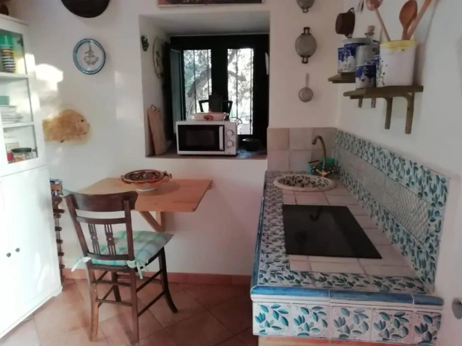 2 Bedrooms Cottage