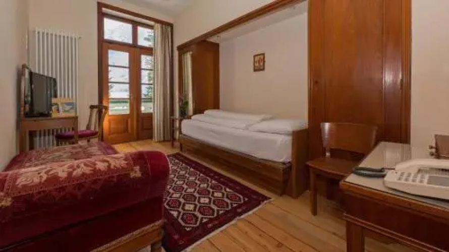Hotel Lago di Braies