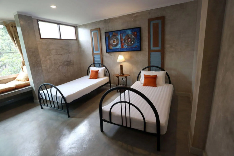 GongKaew HuenKum Hotel