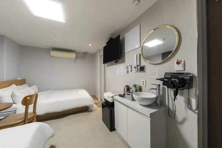 Thema Motel