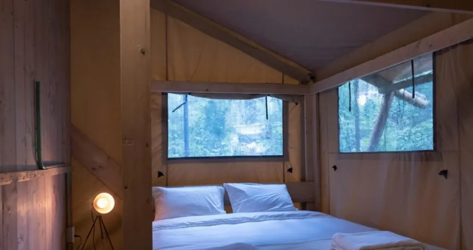 Casta a Incredible Lodge in the Forest With Private Jacuzzi
