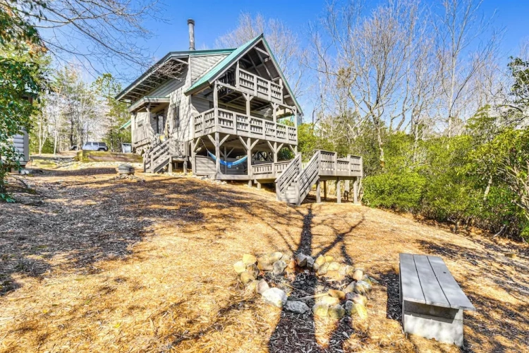 3 Bedrooms Cottage