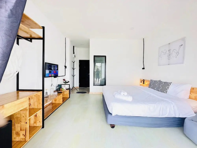 Penguin Villa Resort & Bistro