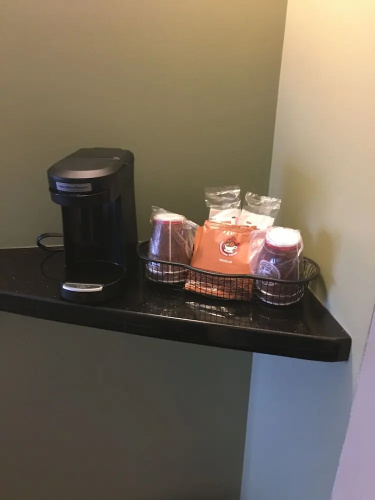 Americinn Hotel & Suites Fairfield