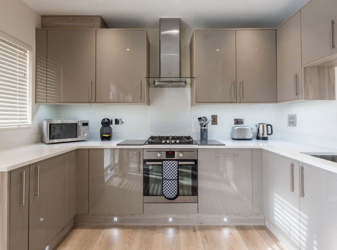 Hof Apts The Heights at Athena CourtOver view