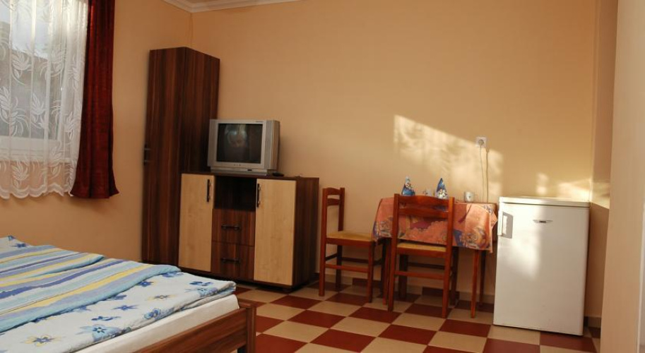 Alice Apartman