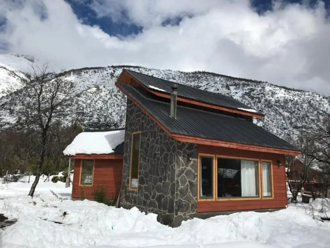 3 Bedrooms Chalet