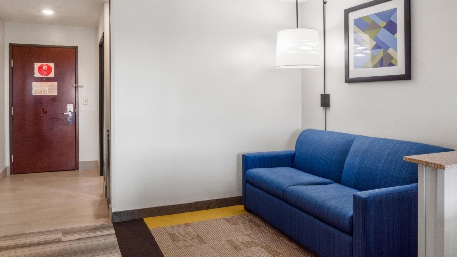 Quadruple Suite
