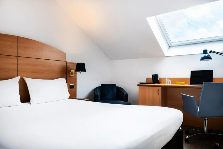 Hotel Campanile Montesson - Le Vésinet