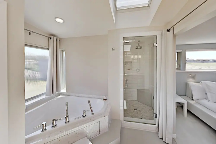 2157hdm8 4 Bedroom Home