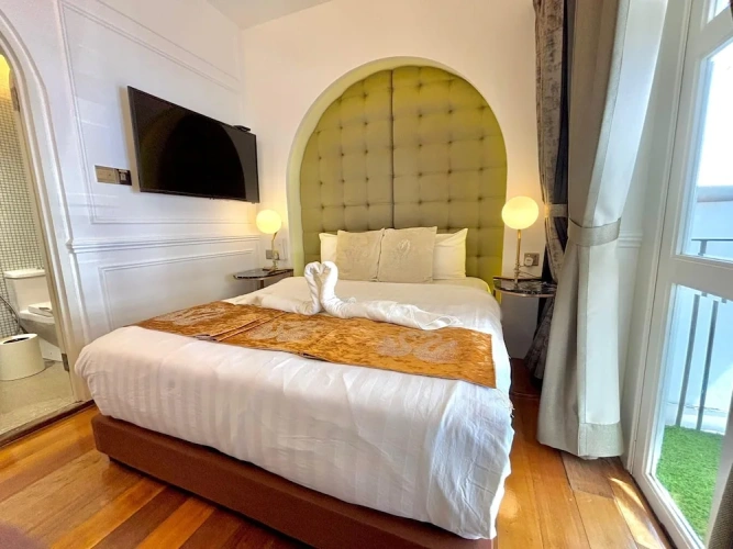 Superior room