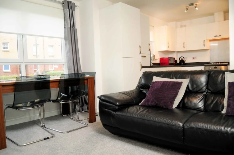 Luxury Emirates Arena Apartment