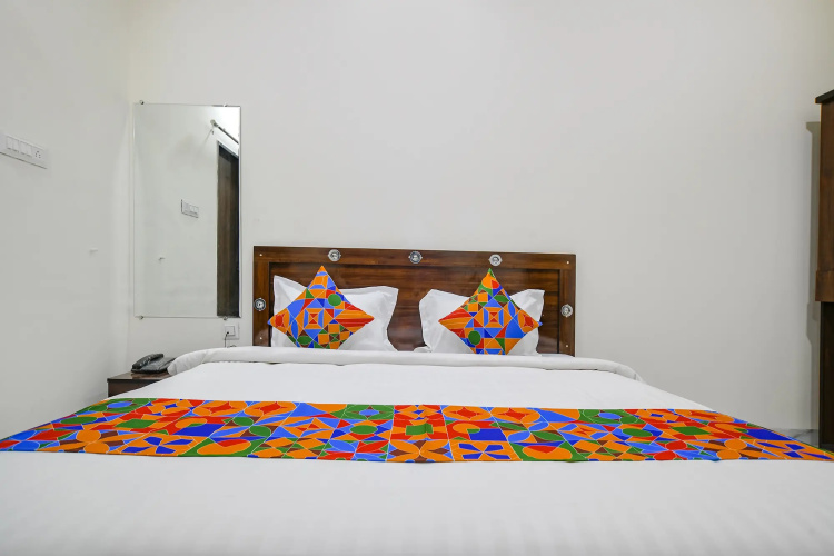 Fabhotel Dr Greens