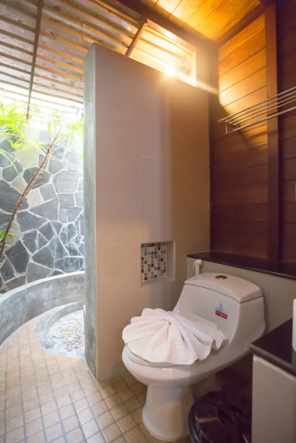 Rice Farm Villa Suratthani
