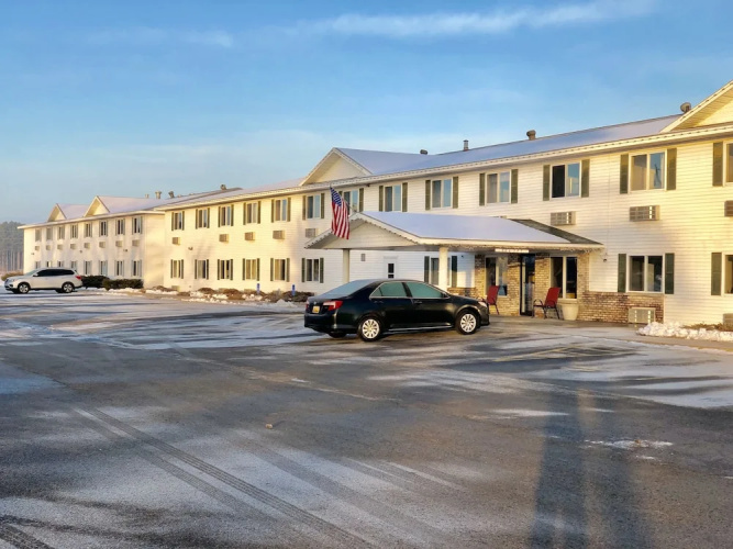 Super 8 Escanaba