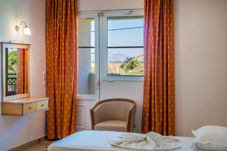 ILIOS APARTHOTEL(Tigaki)