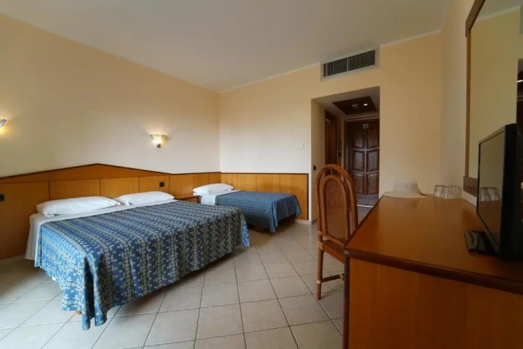 Comfort Triple room