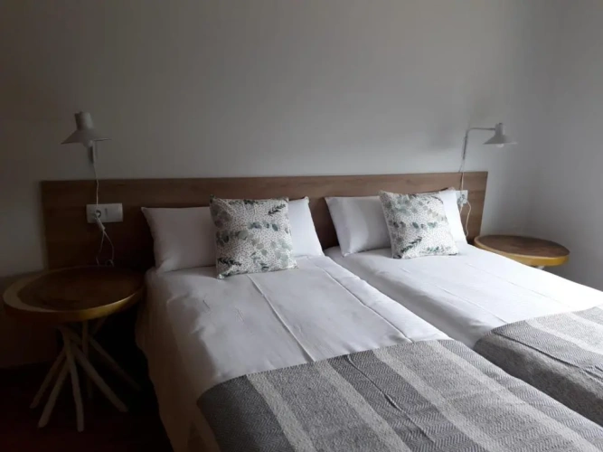 3 Bedrooms Apartment
