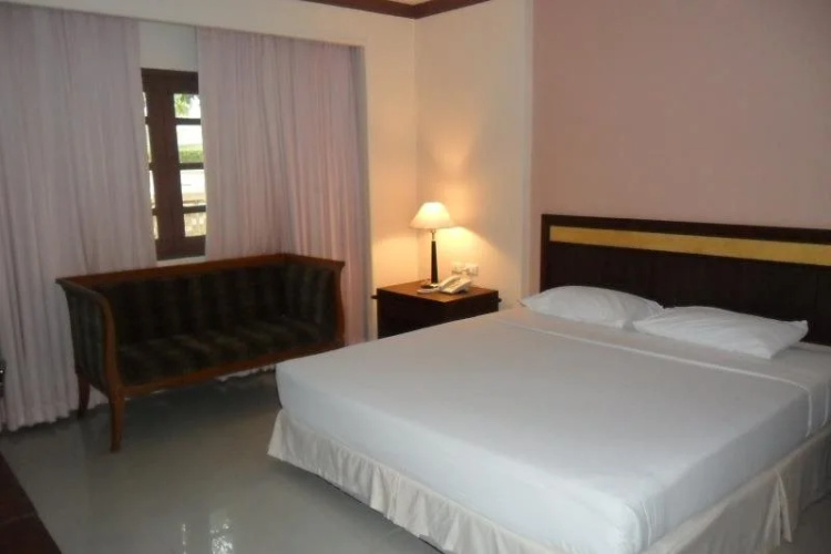 Saraburi Inn