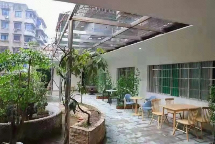 Zhongxian Qiaolin Hotel