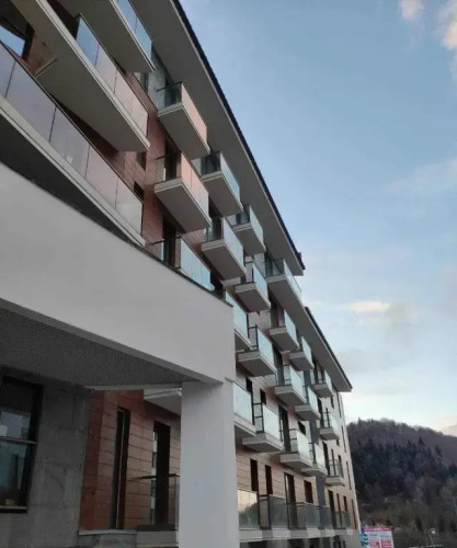 Hotel 633