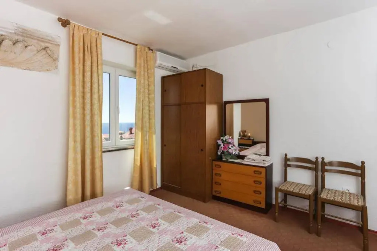 Apartments Nicol