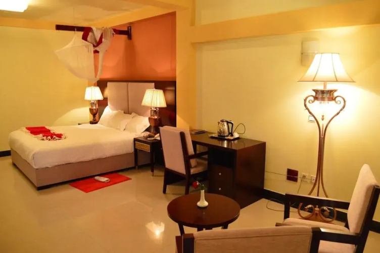 Lewi Resort and Spa