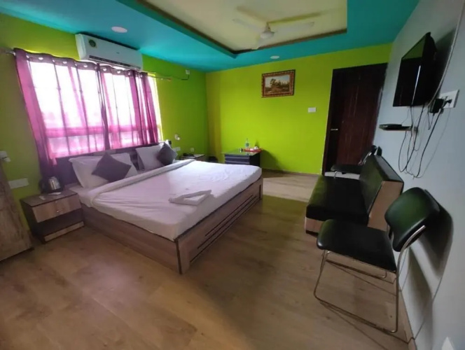 Hotel Grand Majesty