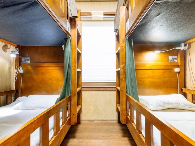 Bed in Dorm