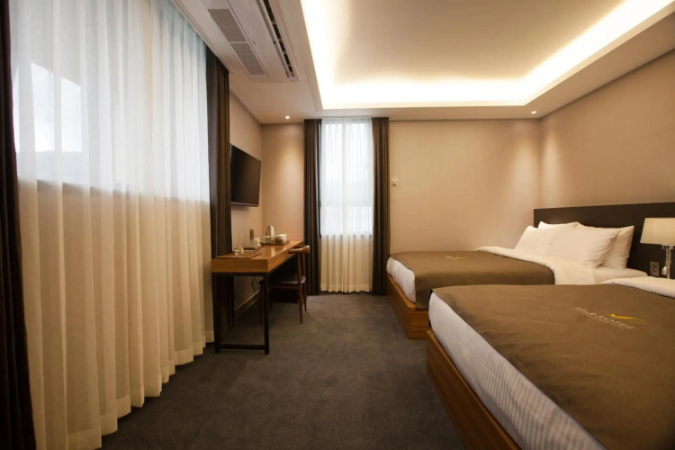 GNB Hotel