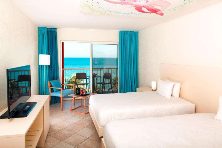 Hotel Arawak Beach Resort