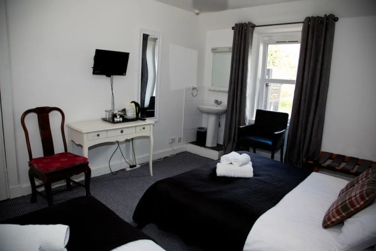 Richmond House Hotel