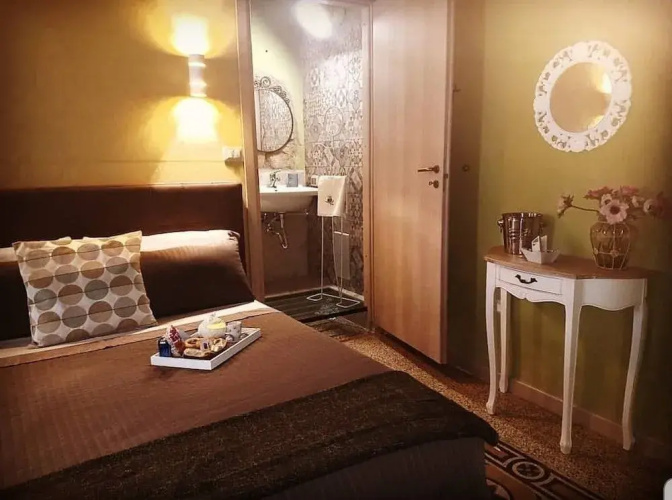 Lesuite Napoli